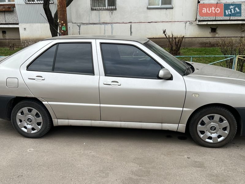 Седан Chery Amulet 2008 в Киеве