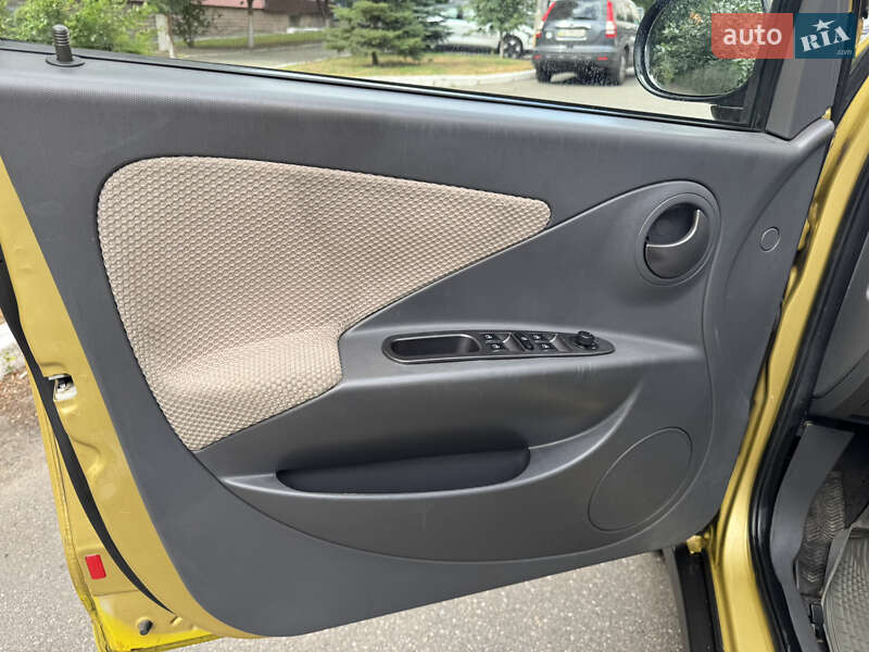 Внедорожник / Кроссовер Chery Beat 2012 в Киеве