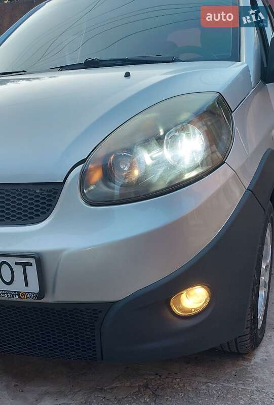 Внедорожник / Кроссовер Chery Beat 2012 в Харькове