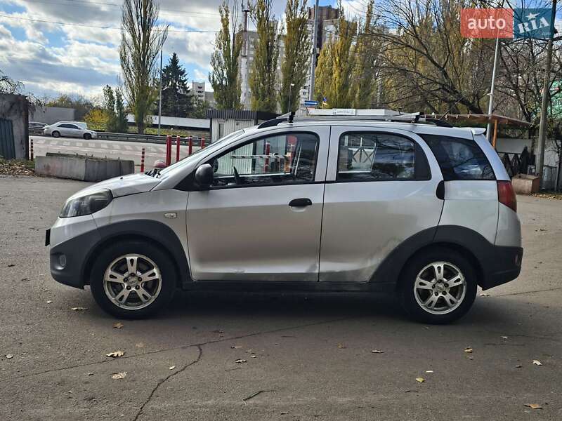 Внедорожник / Кроссовер Chery Beat 2011 в Киеве фото 5 Внедорожник / Кроссовер Chery Beat 2011 в Киеве