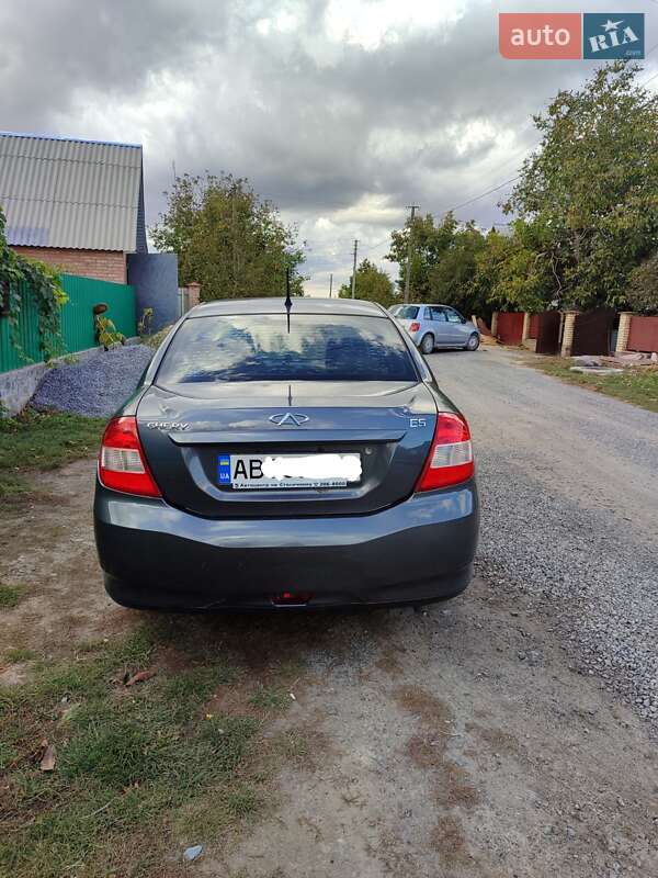 Седан Chery E5 2012 в Калиновке