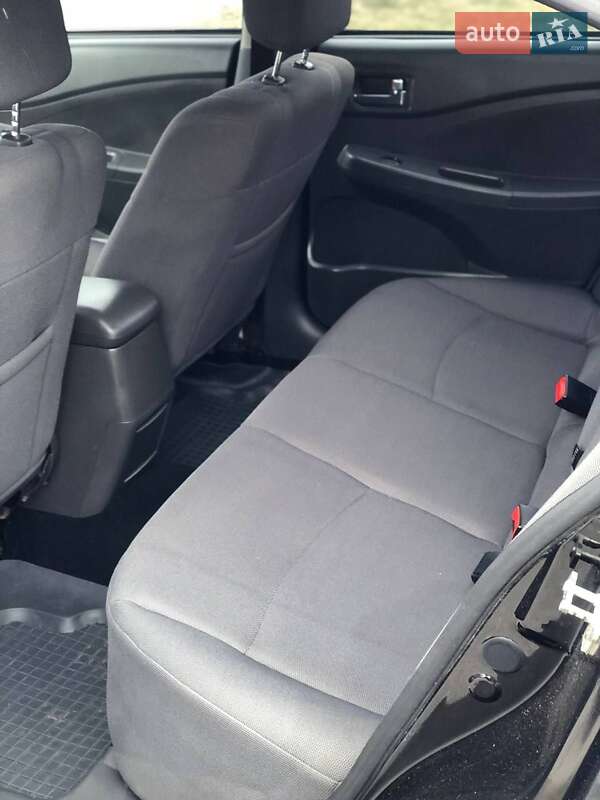 Седан Chery E5 2014 в Радехові