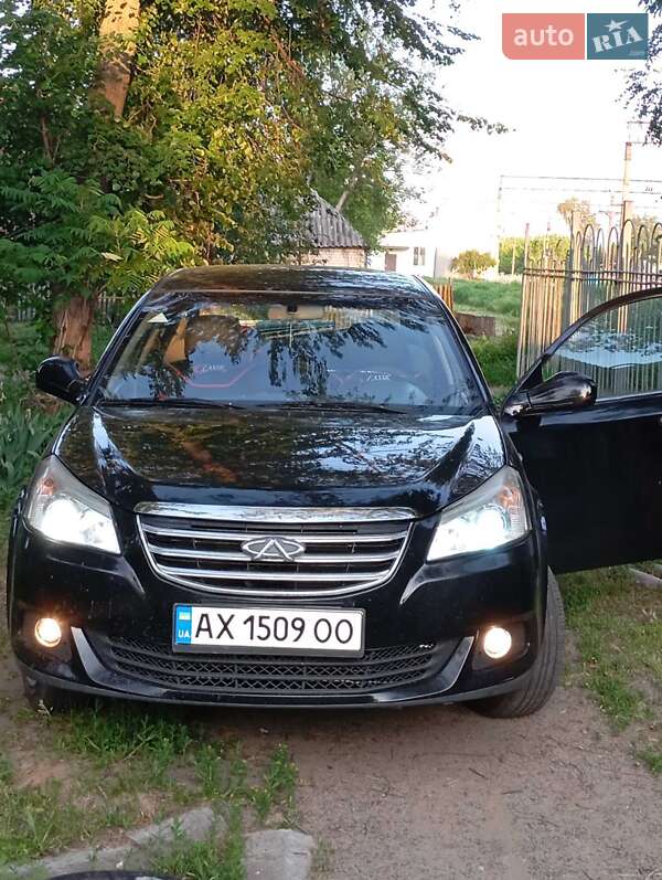 Седан Chery E5 2013 в 