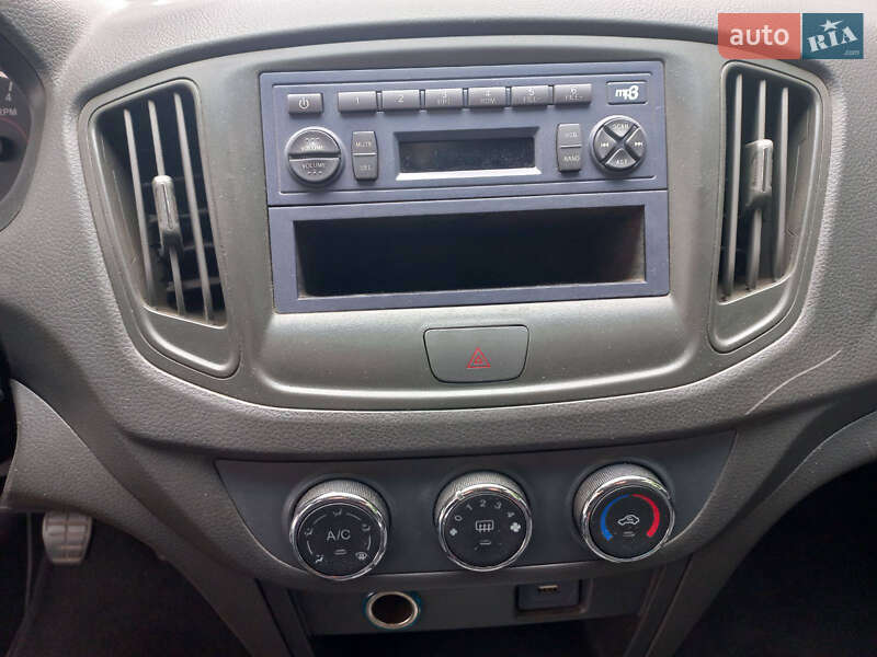 Седан Chery E5 2014 в Чернигове