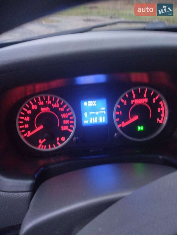 Седан Chery E5 2014 в Изяславе