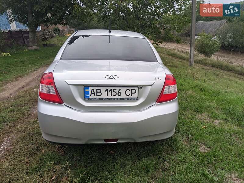 Седан Chery E5 2013 в Тульчине