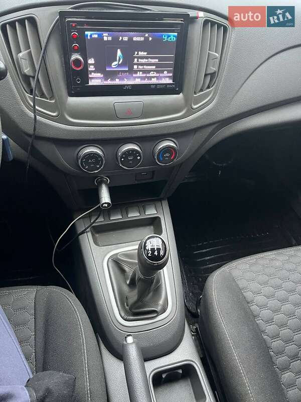 Седан Chery E5 2014 в Сумах