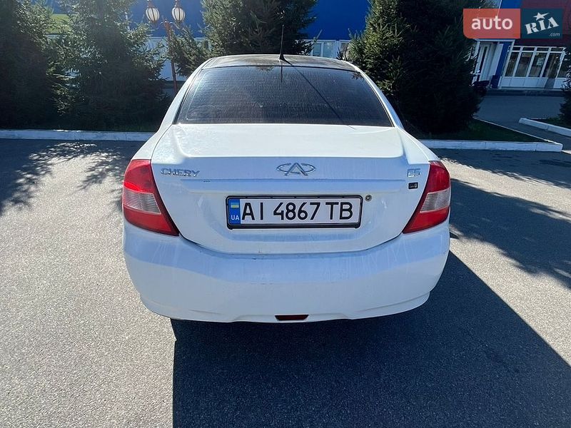 Седан Chery E5 2014 в Богуславе