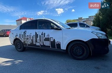 Седан Chery E5 2014 в Богуславе