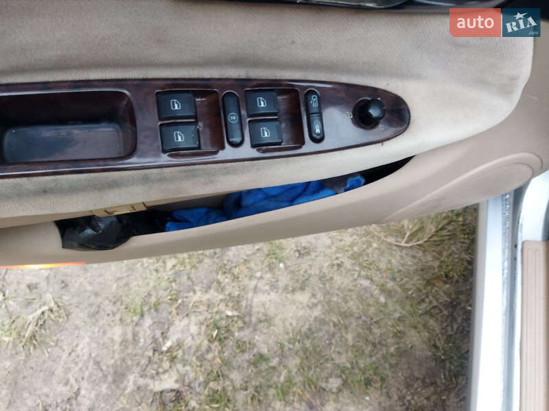 Седан Chery Eastar 2007 в Варве