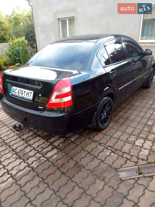 Седан Chery Elara 2010 в Сокале