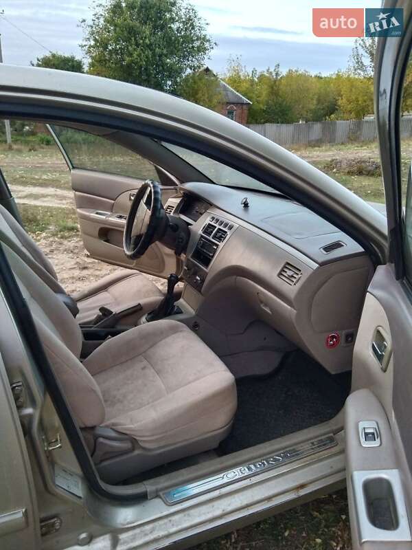 Седан Chery Elara 2007 в Ромнах