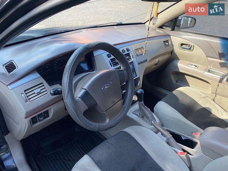 Седан Chery Elara 2008 в Ромнах