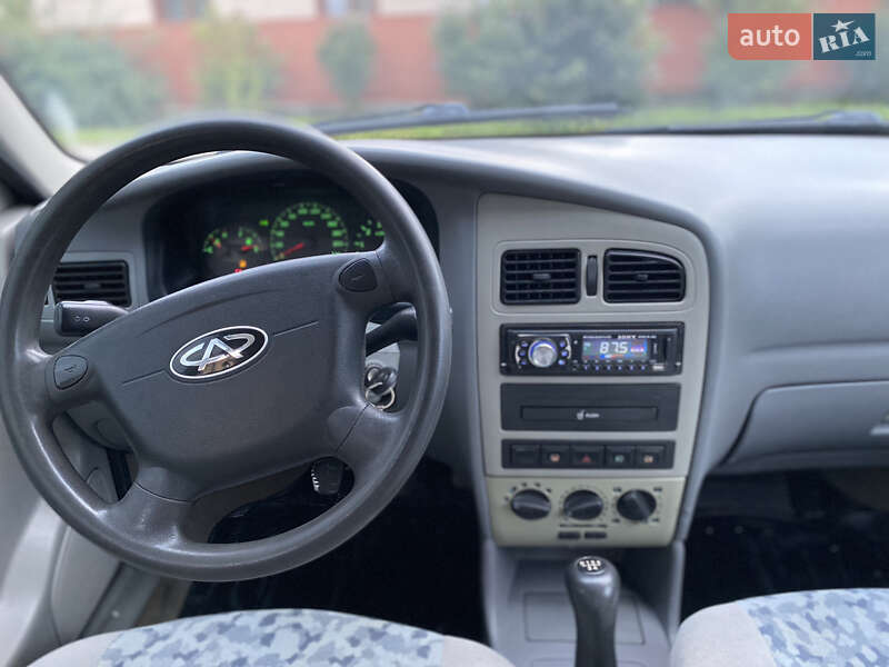 Седан Chery Flagcloud 2006 в Кутах
