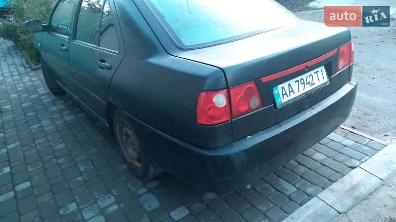 Chery Flagcloud 2006