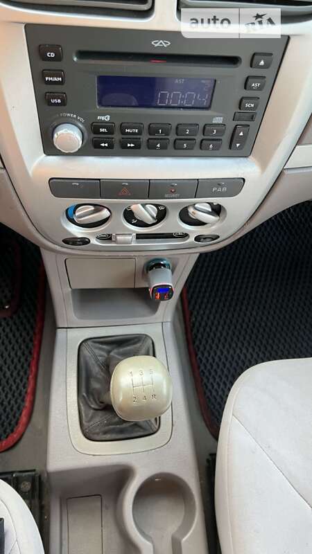 Лифтбек Chery Jaggi 2008 в Житомире