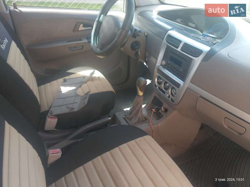 Лифтбек Chery Jaggi 2008 в Львове