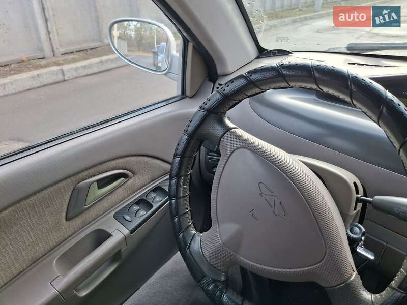 Лифтбек Chery Jaggi 2007 в 