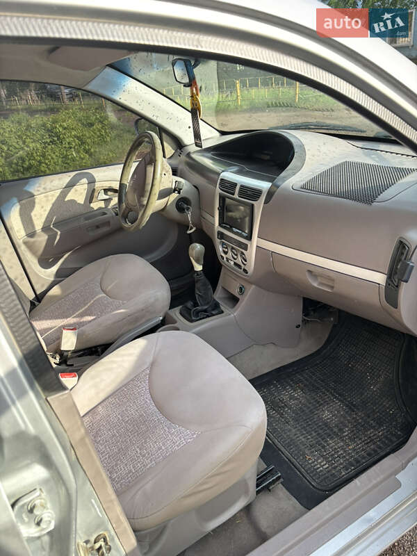 Лифтбек Chery Jaggi 2008 в Коростене фото 12 Лифтбек Chery Jaggi 2008 в Коростене