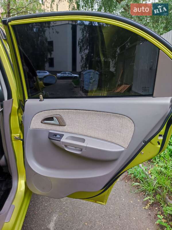 Лифтбек Chery Jaggi 2008 в Киеве