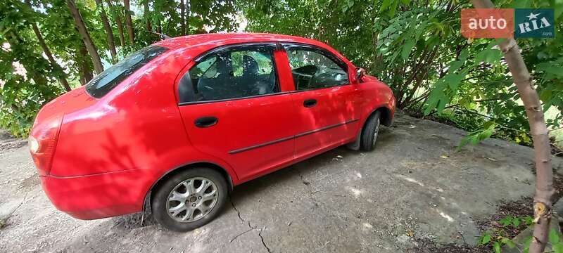 Лифтбек Chery Jaggi 2008 в Карловке