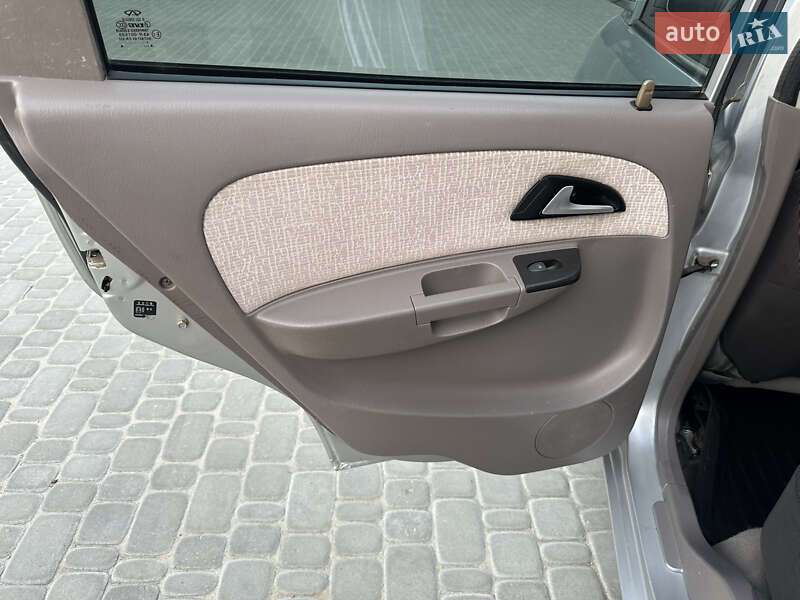 Лифтбек Chery Jaggi 2008 в Кропивницком