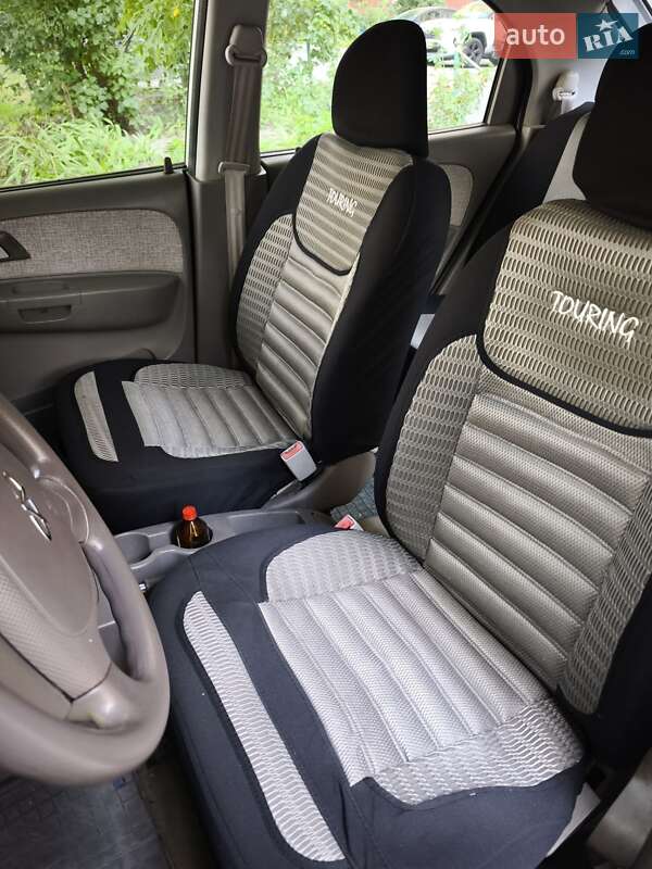 Лифтбек Chery Jaggi 2008 в Киеве фото 8 Лифтбек Chery Jaggi 2008 в Киеве