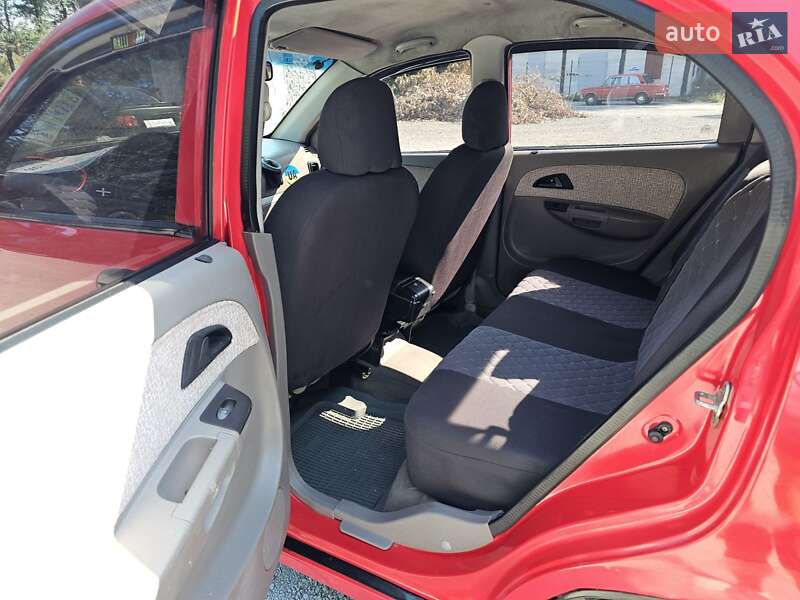 Лифтбек Chery Jaggi 2008 в Каменском