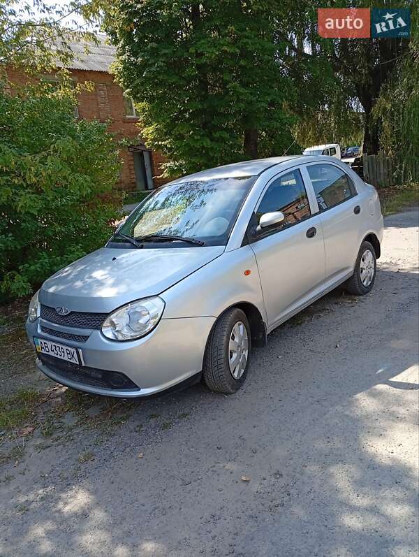 Лифтбек Chery Jaggi 2011 в 