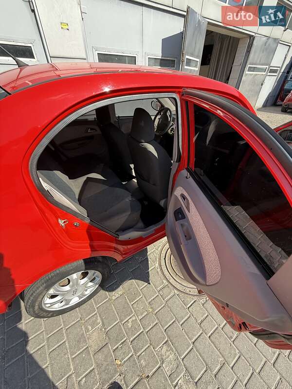 Лифтбек Chery Jaggi 2008 в Днепре