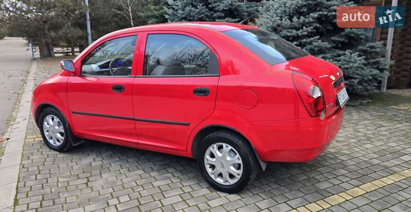 Ліфтбек Chery Jaggi 2008 в Херсоні