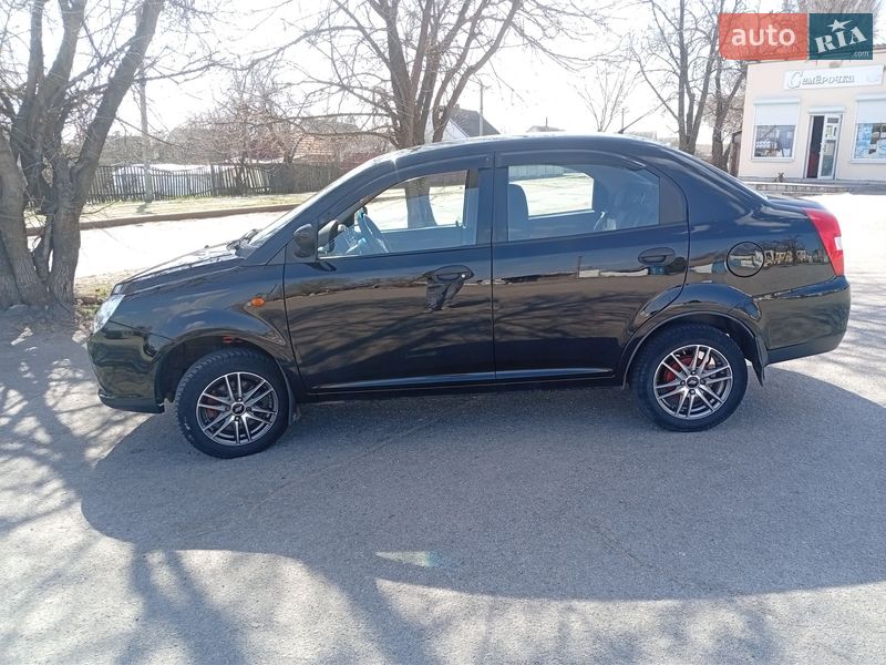 Лифтбек Chery Jaggi 2011 в Никополе