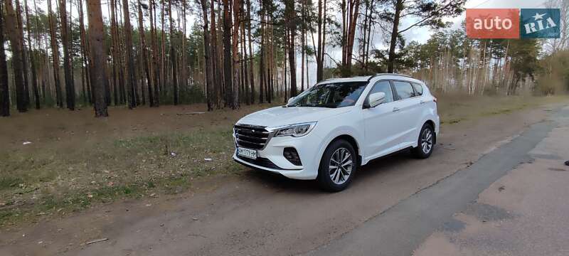 Внедорожник / Кроссовер Chery Jetour X70 2022 в Коростене