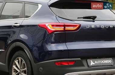 Позашляховик / Кросовер Chery Jetour X70 2021 в 