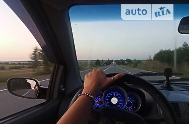 Ліфтбек Chery Kimo 2008 в 