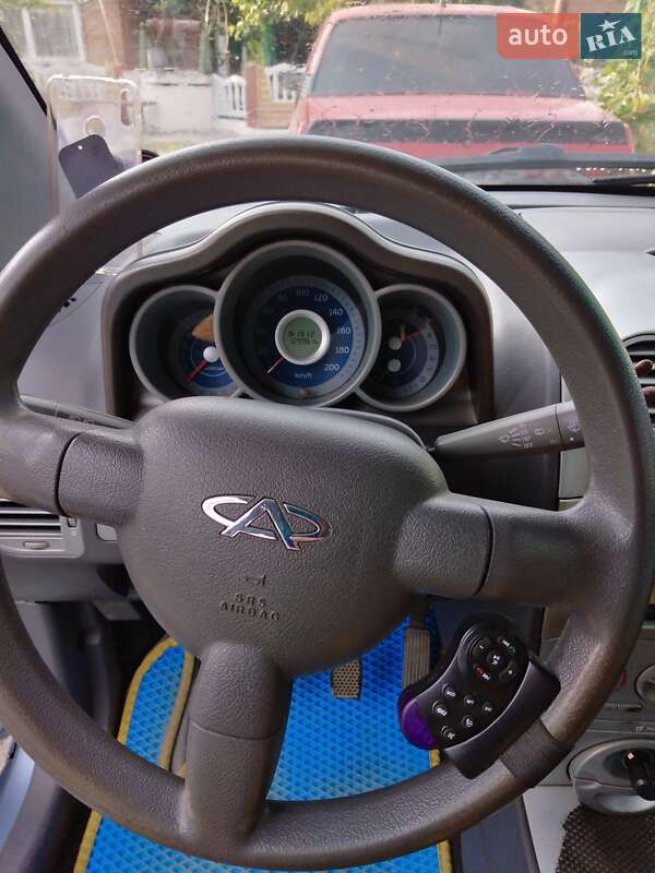 Хэтчбек Chery Kimo 2008 в Тростянце