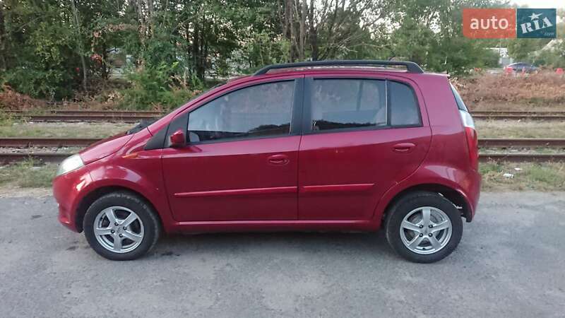 Chery Kimo 2012