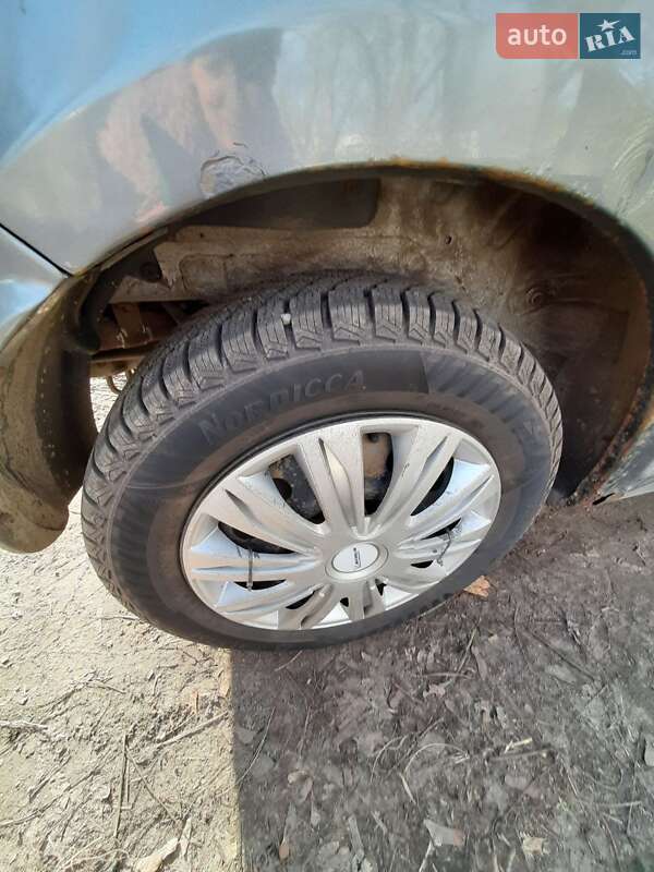 Хэтчбек Chery Kimo 2011 в Одессе