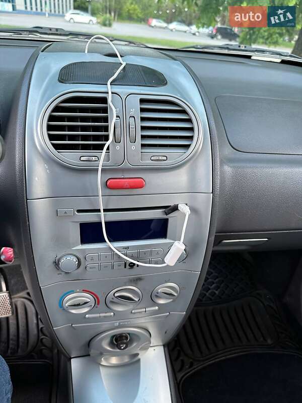 Хэтчбек Chery Kimo 2008 в Кривом Роге фото 6 Хэтчбек Chery Kimo 2008 в Кривом Роге