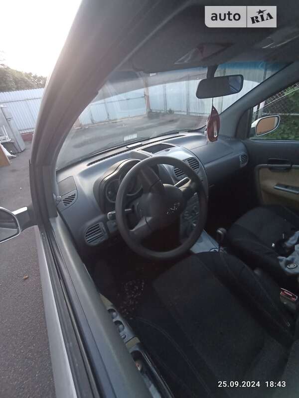 Хэтчбек Chery Kimo 2013 в Сумах фото 4 Хэтчбек Chery Kimo 2013 в Сумах