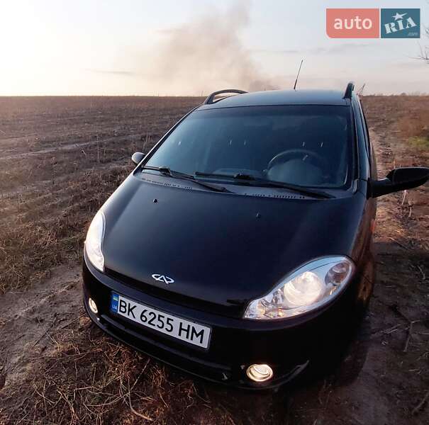 Хэтчбек Chery Kimo 2011 в Дубровице