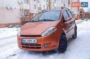 Хэтчбек Chery Kimo 2008 в 