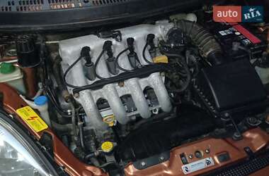 Хэтчбек Chery Kimo 2008 в 