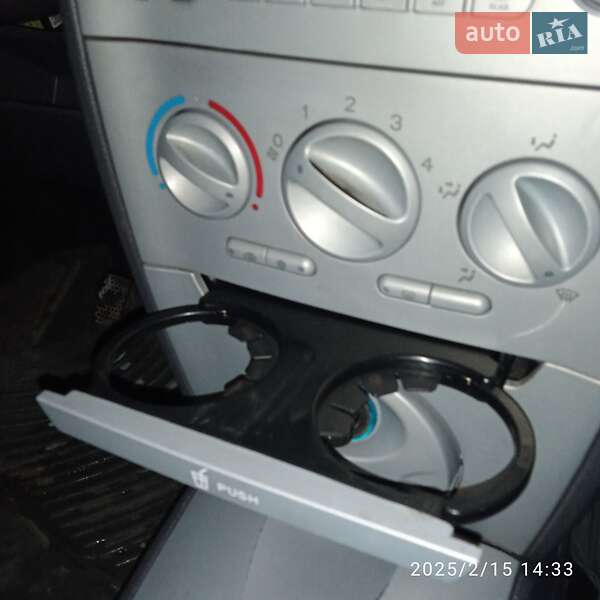 Хэтчбек Chery Kimo 2008 в Костополе