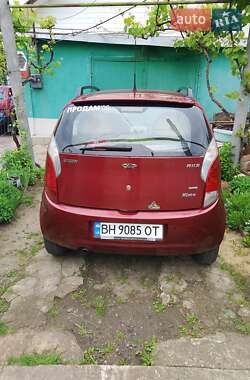 Хэтчбек Chery Kimo 2008 в 