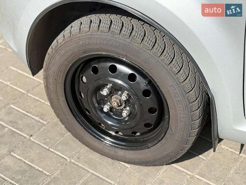 Хэтчбек Chery Kimo 2011 в Одессе