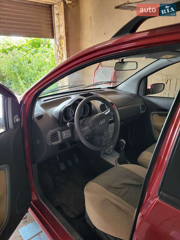 Хэтчбек Chery Kimo 2011 в Запорожье