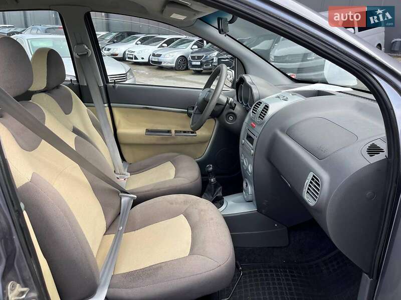 Хетчбек Chery Kimo 2011 в Львові