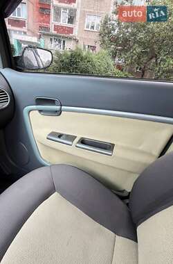 Хэтчбек Chery Kimo 2011 в 