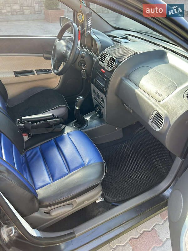 Хэтчбек Chery Kimo 2008 в Золочеве фото 9 Хэтчбек Chery Kimo 2008 в Золочеве